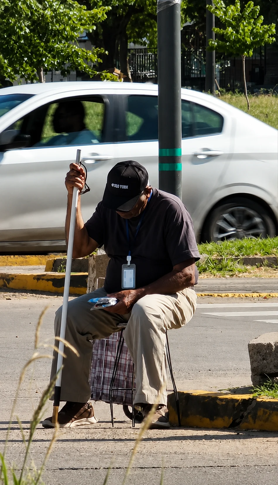 Help a 72-Year-Old Street Vendor Live With Greater Security